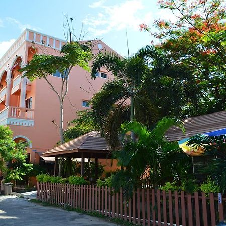 La Paillote Guest House Rayong Kültér fotó